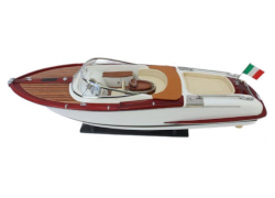 Катер Riva Aquariva Gucci 88 см